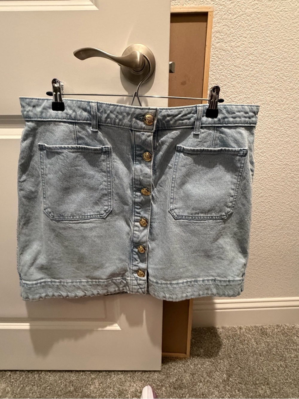 Light Wash Button-Front Denim Mini Skirt